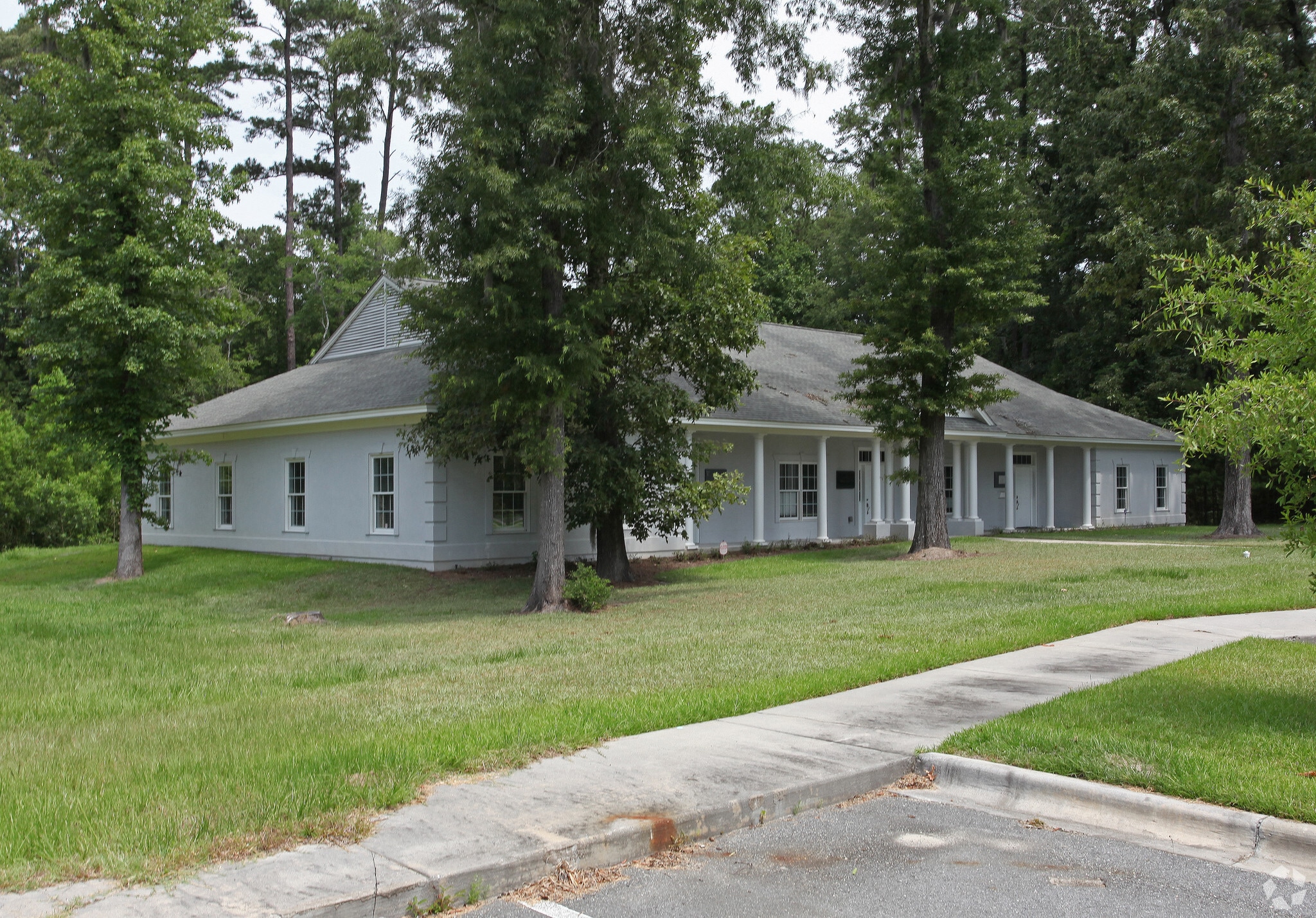 1481 Dean Forest Rd, Savannah, GA for lease Building Photo- Image 1 of 13