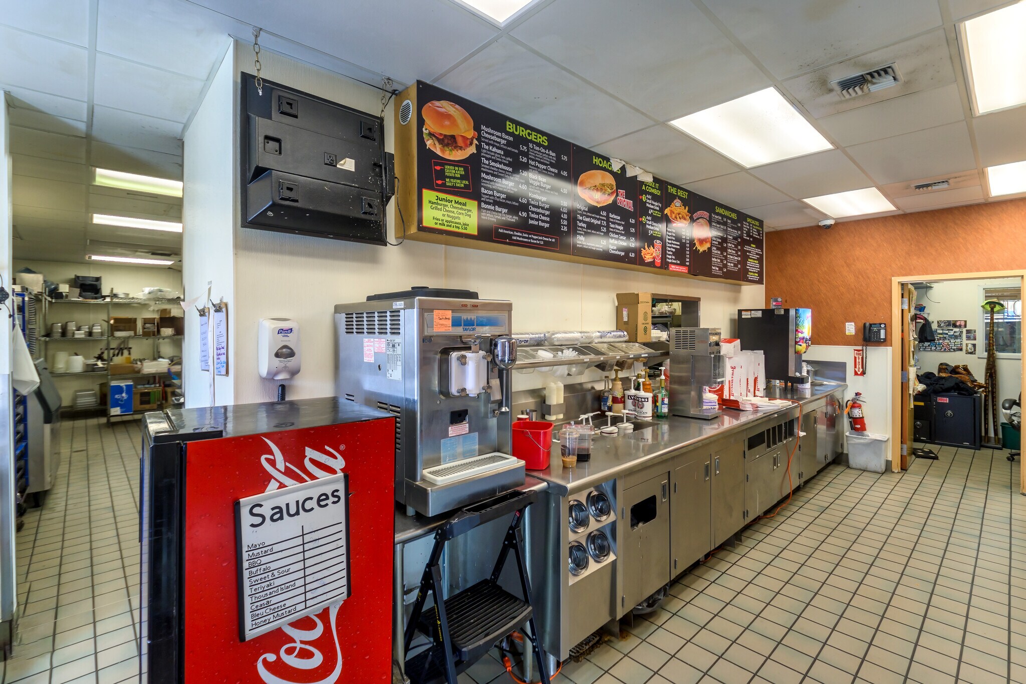 2405 N Reserve St, Missoula, MT 59808 Hoagieville