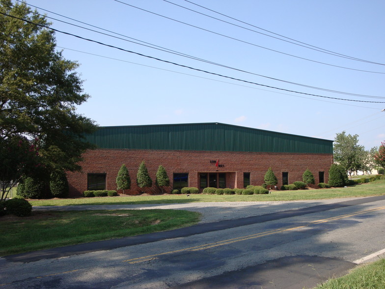 2709 Walkup Ave, Monroe, NC for lease - Primary Photo - Image 1 of 24