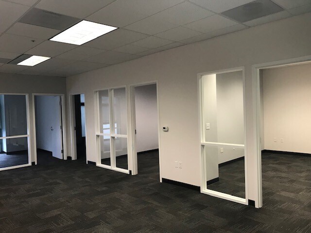 1200 Pacific Ave, Santa Cruz, CA 95060 Redtree Plaza