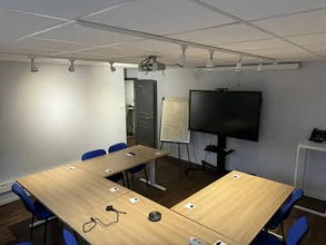Office in Anglet for lease Interior Photo- Image 2 of 3