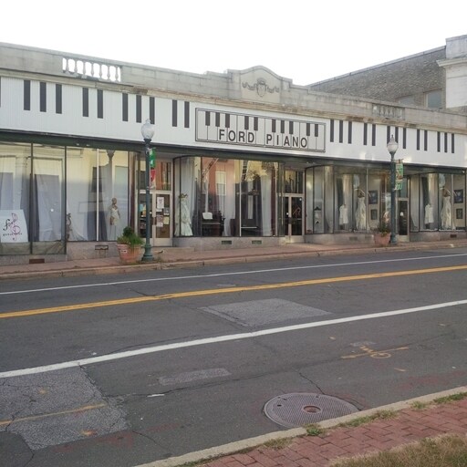 15 S Division St, Peekskill, NY for sale - Primary Photo - Image 1 of 1