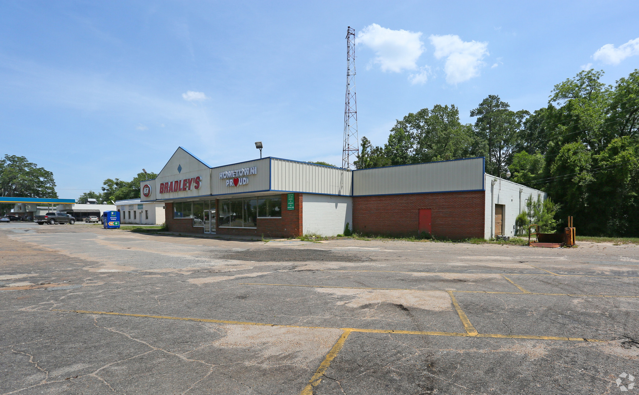 33 W Washington St, Chattahoochee, FL for sale Primary Photo- Image 1 of 1