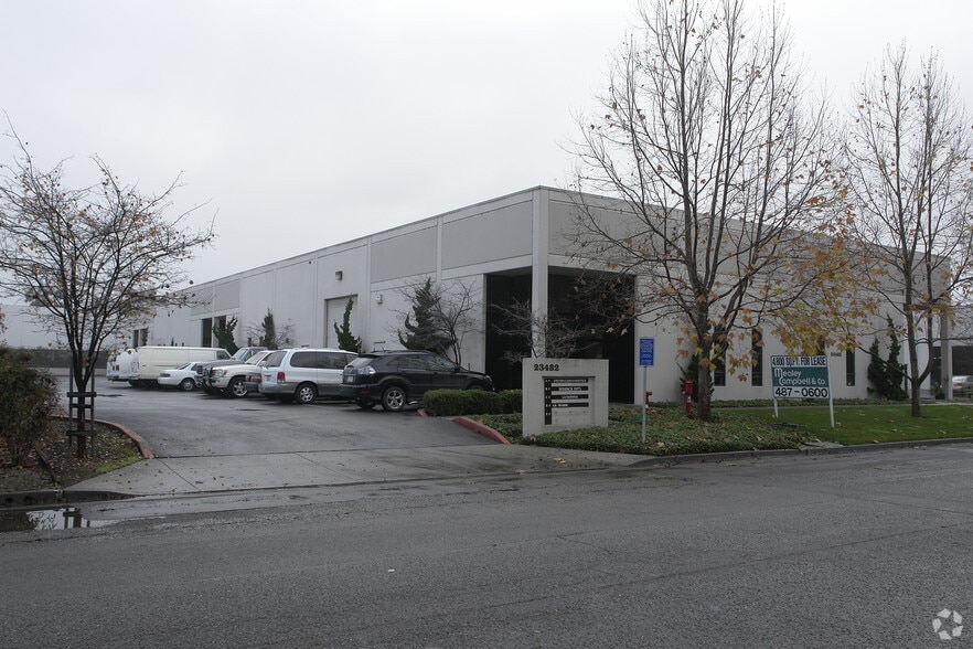 23482 Foley St, Hayward, CA for lease - Building Photo - Image 2 of 8