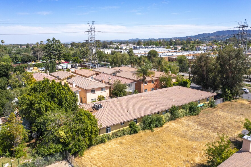 18831 Topham St, Tarzana, CA for sale - Building Photo - Image 1 of 1