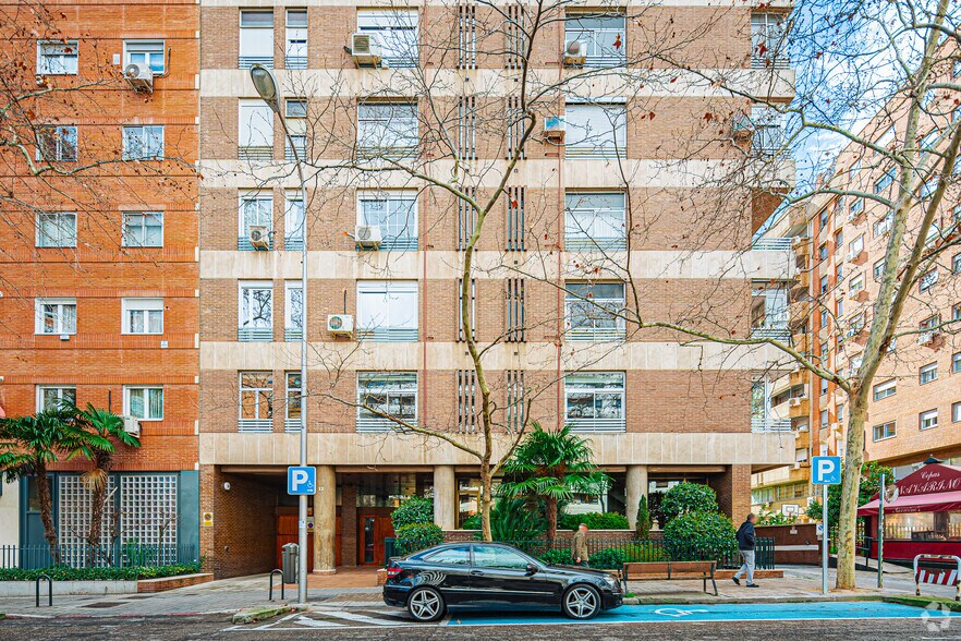 Calle de Luis de Salazar, 12, Madrid, Madrid for sale - Primary Photo - Image 1 of 1