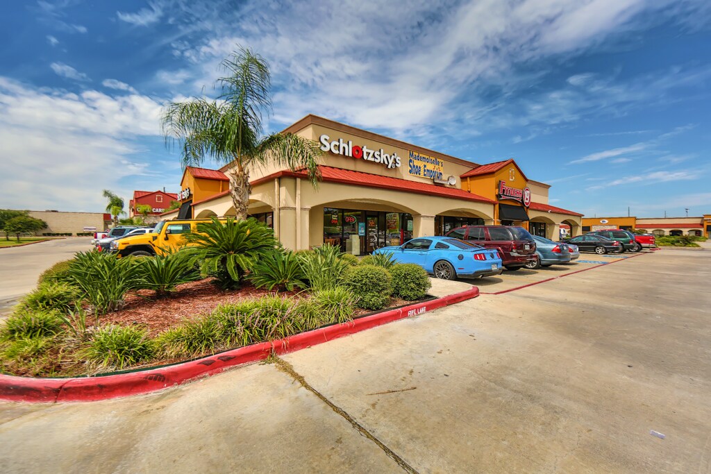 3111 N Fry Rd, Katy, TX, 77449 Freestanding Property For Lease on