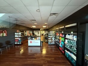 2310-2560 4th St SW, Mason City, IA for lease Interior Photo- Image 2 of 2