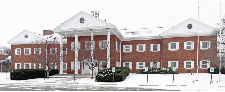 725 W Glendale Ave, Glendale, WI for sale - Building Photo - Image 1 of 1