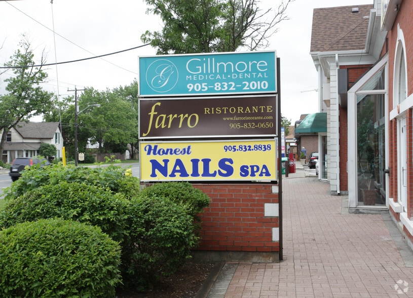 2316 Major Mackenzie Dr, Vaughan, ON for lease - Building Photo - Image 3 of 3