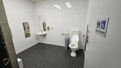 1 Monaro St, Queanbeyan for lease Interior Photo- Image 1 of 9