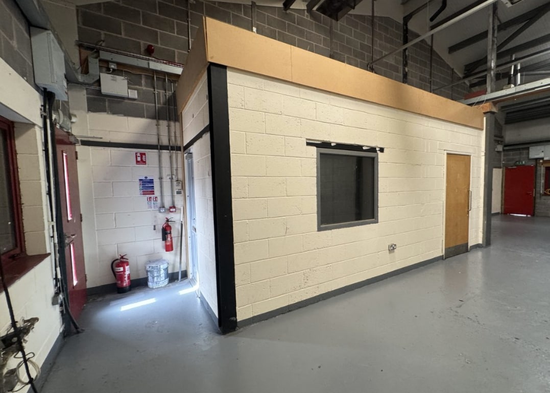 Maryport Rd, Maryport for lease Interior Photo- Image 1 of 5