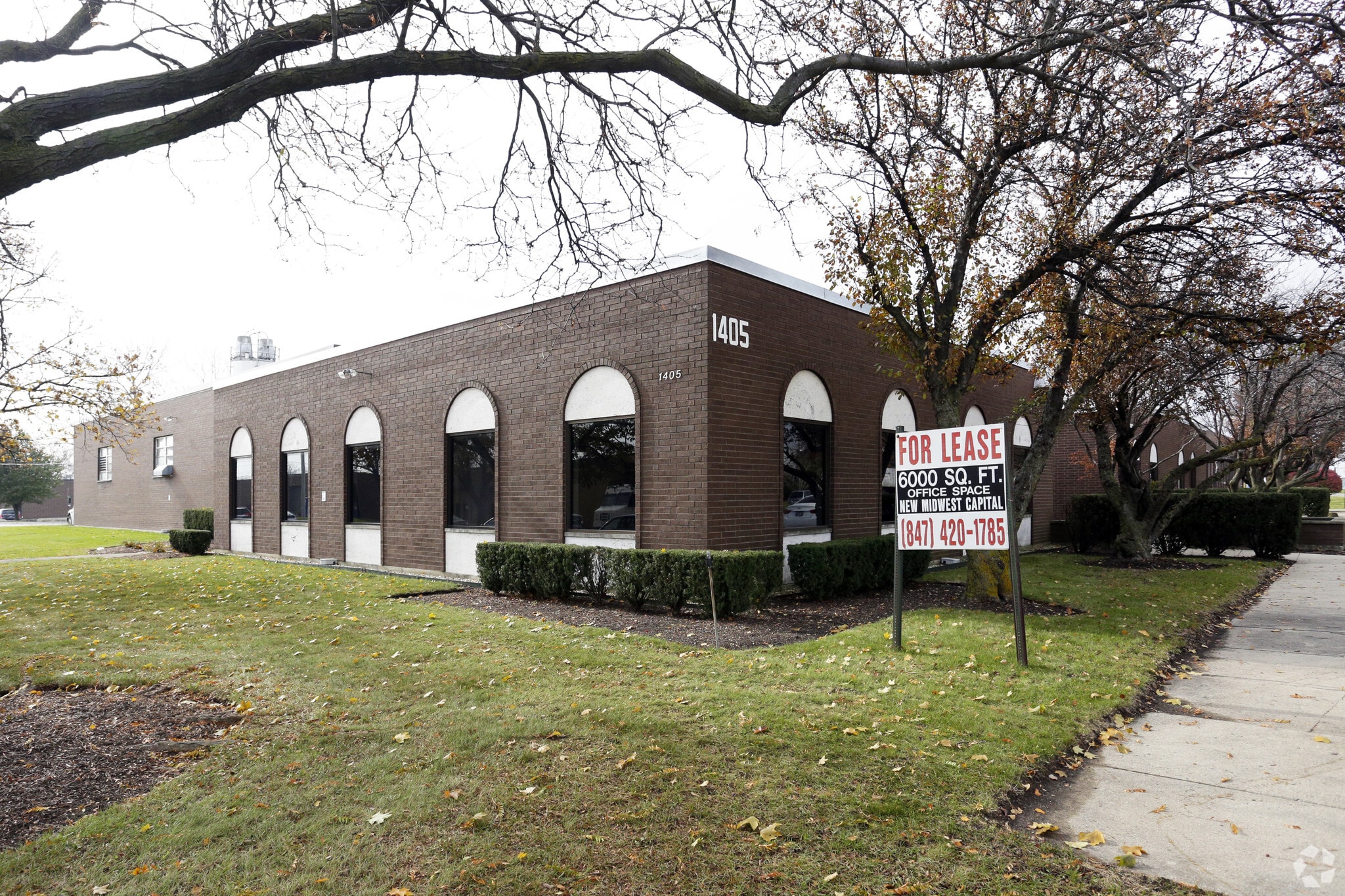 1405 W Fullerton Ave, Addison, IL for sale Primary Photo- Image 1 of 1