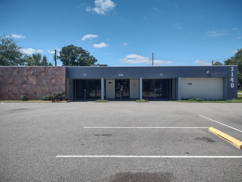 3140 34th St N, Saint Petersburg, FL for lease - Building Photo - Image 3 of 20