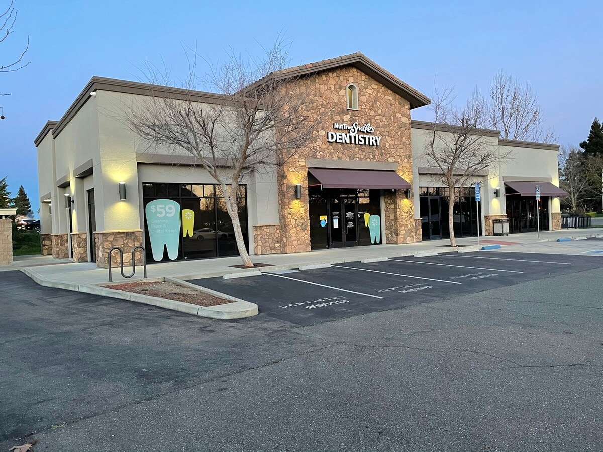 110112 Nut Tree Pkwy, Vacaville, CA 95687