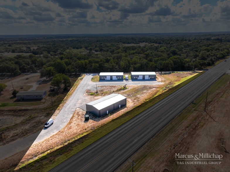 12550 South Highway 183, Luling, TX for sale - Building Photo - Image 2 of 8