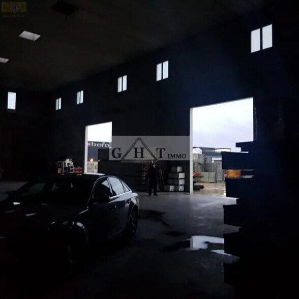 Office in Bondoufle for lease - Interior Photo - Image 2 of 30