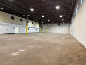 16 Rockhill Rd, Cherry Hill, NJ for lease Interior Photo- Image 1 of 4