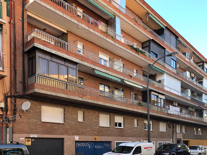 Calle Jacinto Benavente, 21, Getafe, Madrid for sale - Building Photo - Image 2 of 2