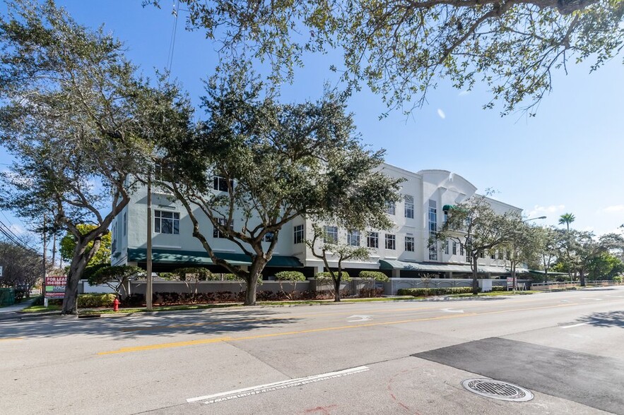 900 SE 3rd Ave, Fort Lauderdale, FL for lease - Building Photo - Image 1 of 7