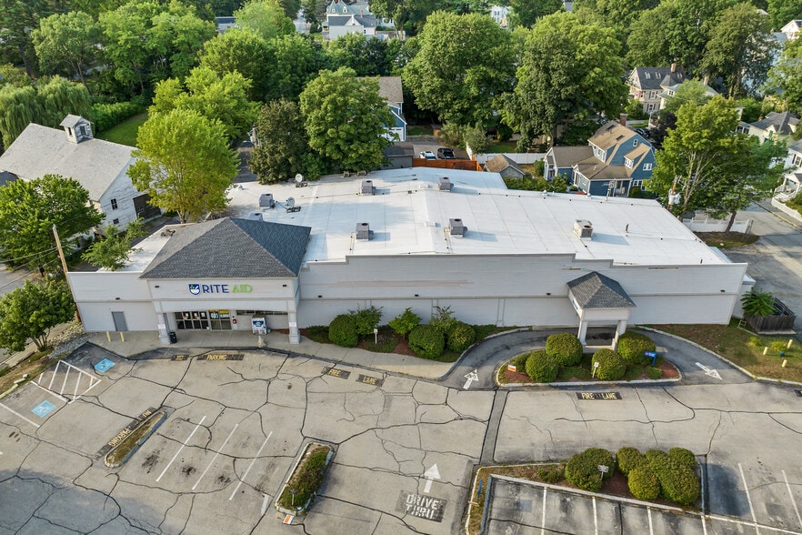 15 Mont Vernon St, Milford, NH for lease - Building Photo - Image 2 of 28