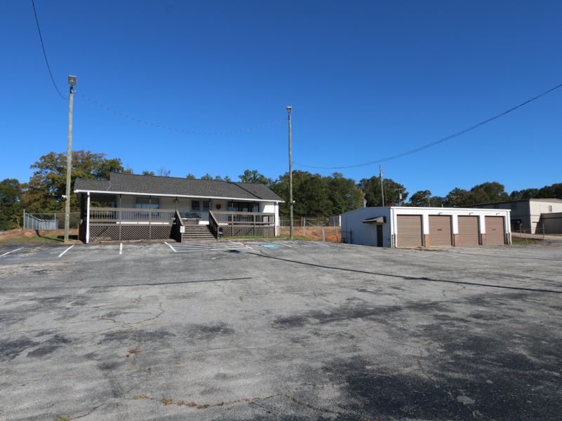 1450 W Wade Hampton Blvd, Greer, SC for lease Building Photo- Image 1 of 6