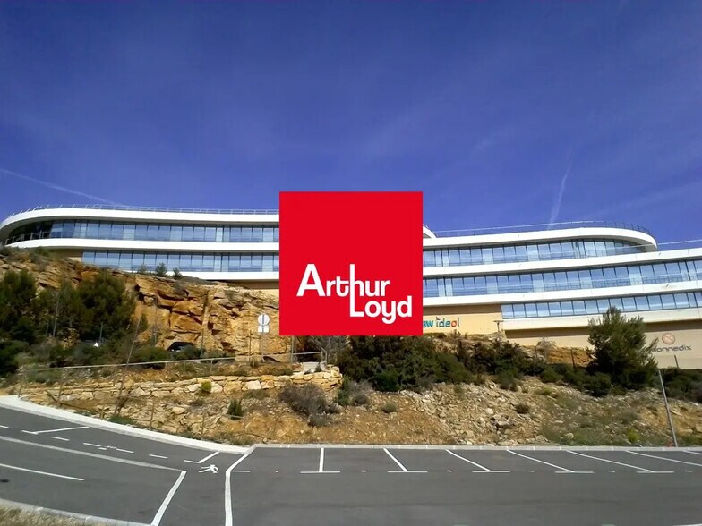 67 Avenue Du Jujubier, La Ciotat for lease - Building Photo - Image 1 of 7