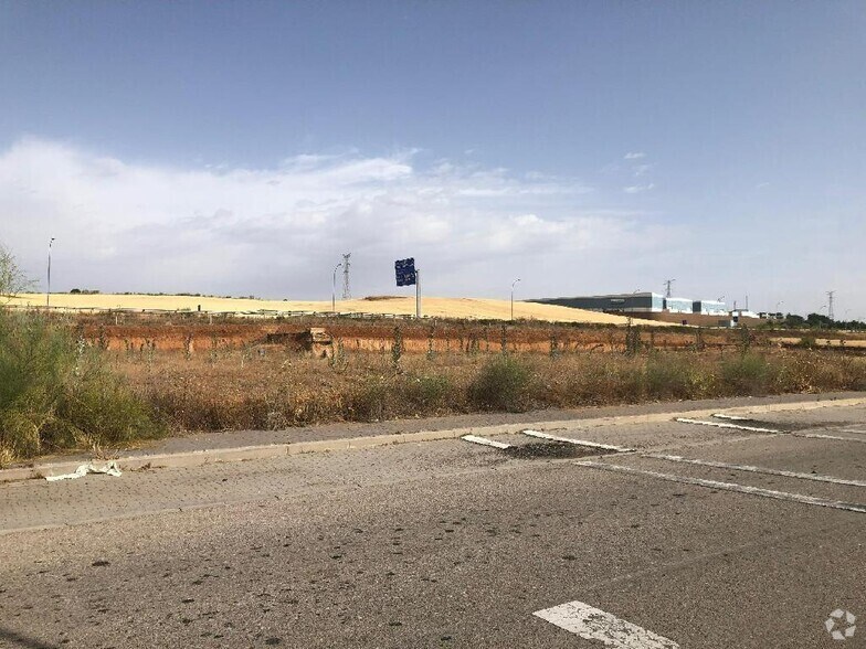 Plaza Sector I-3, 4A, Alovera, Guadalajara for sale - Primary Photo - Image 1 of 4