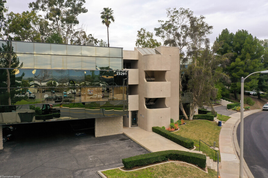 23291 Mill Creek Dr, Laguna Hills, CA for lease - Building Photo - Image 3 of 13