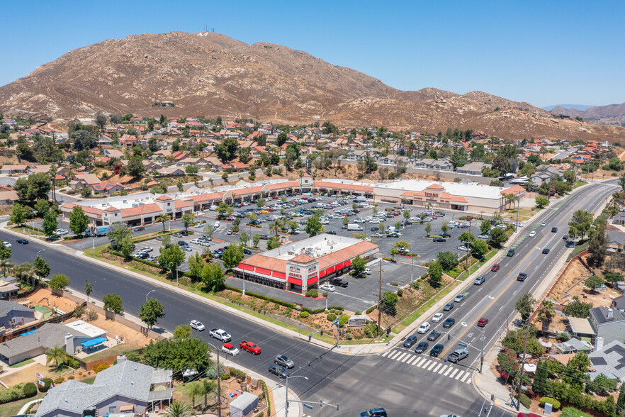 11875 Pigeon Pass Rd, Moreno Valley, CA for lease - Aerial - Image 1 of 19