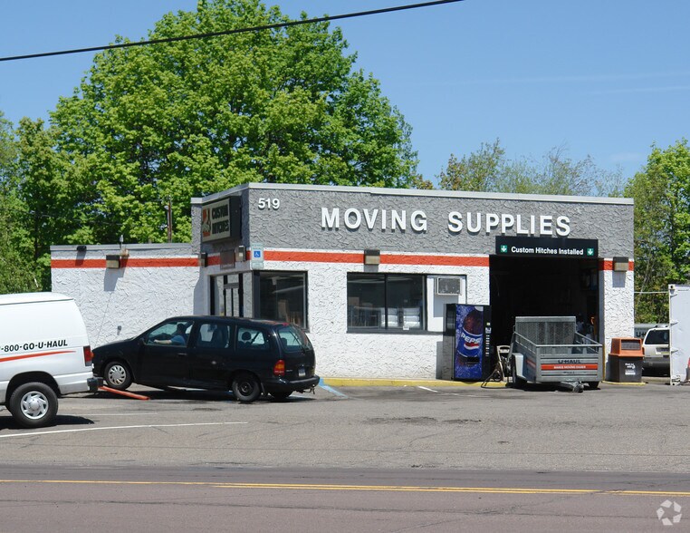 519 E Broad St, Hazleton, PA 18201 UHaul Moving & Storage of