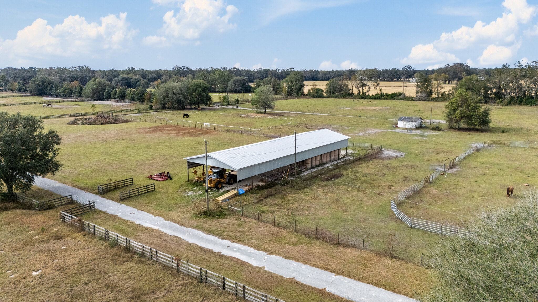 6359 SW County Road 307 Trenton - 6359 SW County Road 307 Trenton FL Primary Photo 1 LargeHighDefinition 