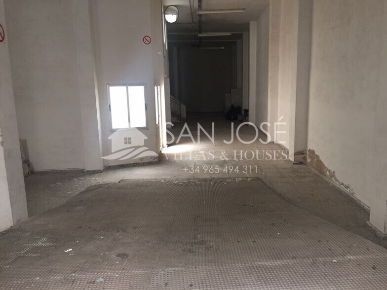 Retail in Aspe for sale - Building Photo - Image 2 of 4