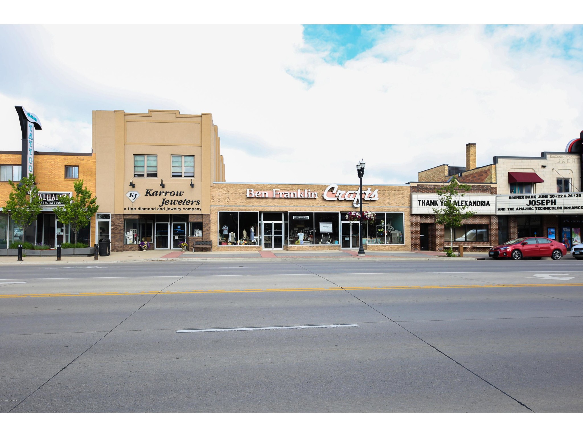 624 Broadway St, Alexandria, MN for sale Primary Photo- Image 1 of 1