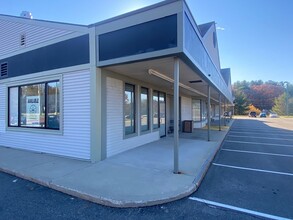 79 Bicentennial Dr, Manchester, NH for lease Building Photo- Image 2 of 9