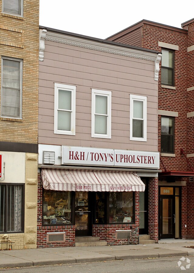 888 Rice St, Saint Paul, MN 55117 Retail for Sale