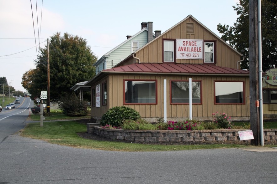 2 E 28th Division Hwy, Lititz, PA for sale - Primary Photo - Image 1 of 1