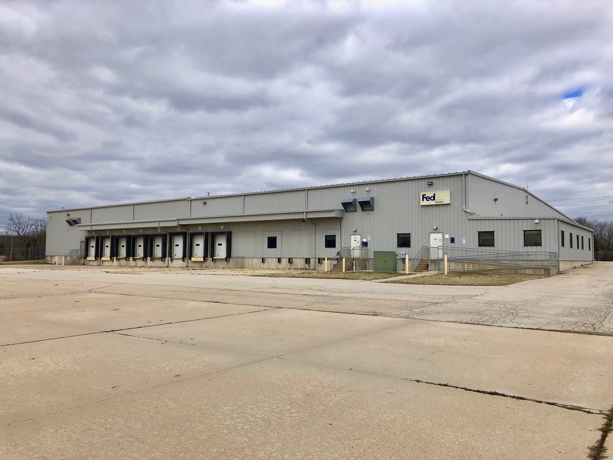 4060 Hy Point Blvd NORTH, Rolla, MO for sale Primary Photo- Image 1 of 1