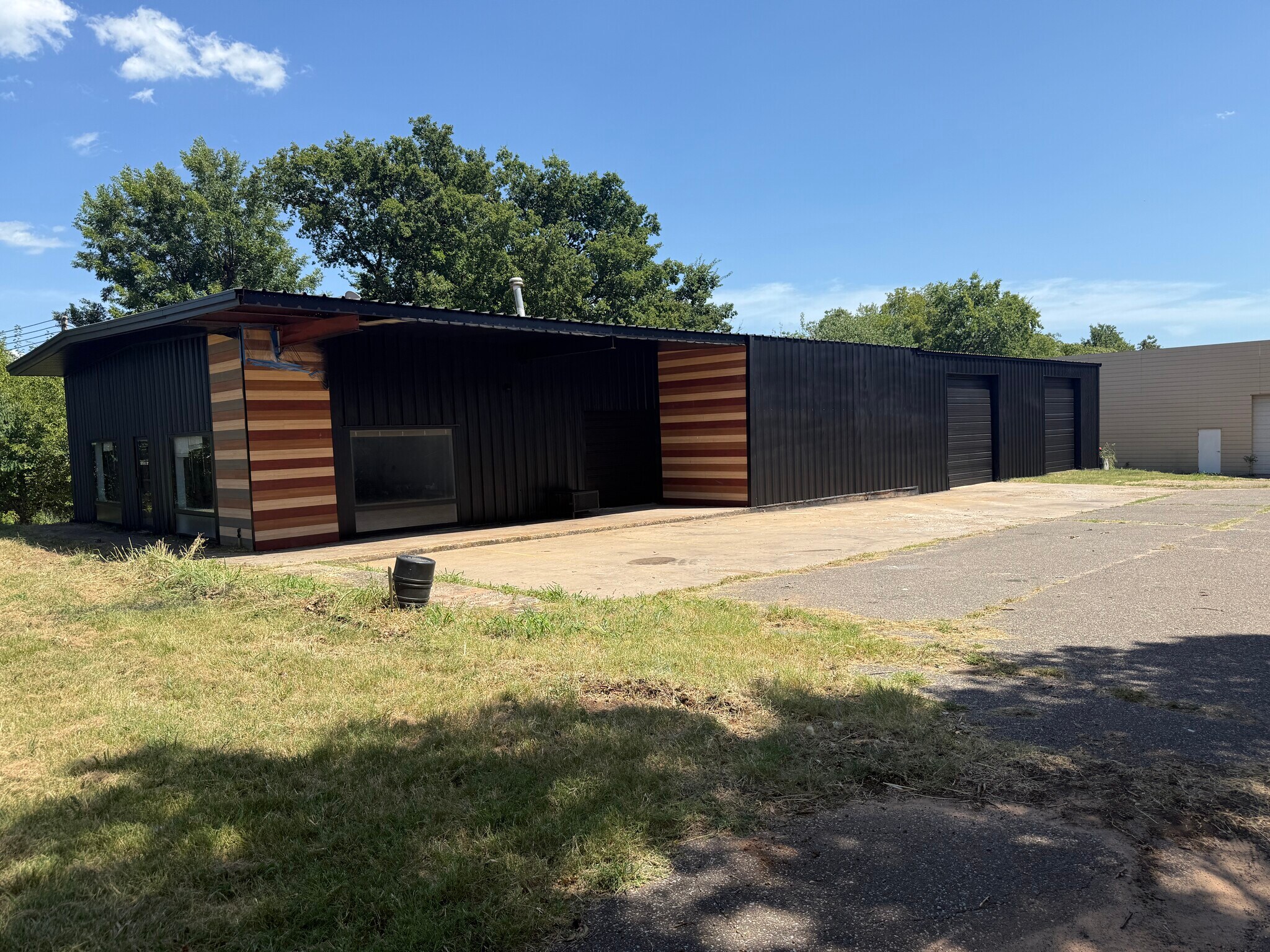 18718 NE 23rd St, Harrah, OK for lease Primary Photo- Image 1 of 10