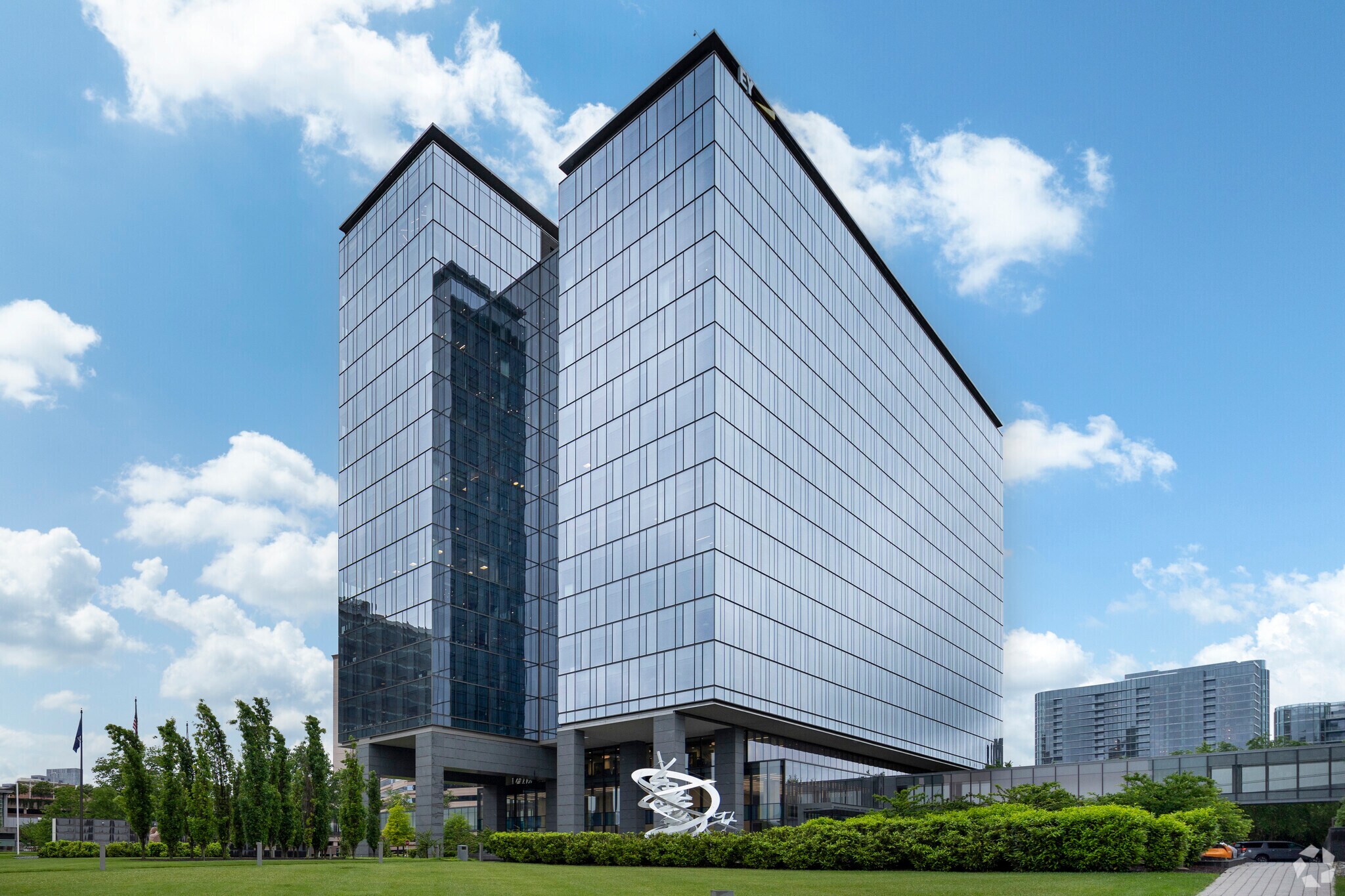 1775 Tysons Blvd, McLean, VA for lease Primary Photo- Image 1 of 21