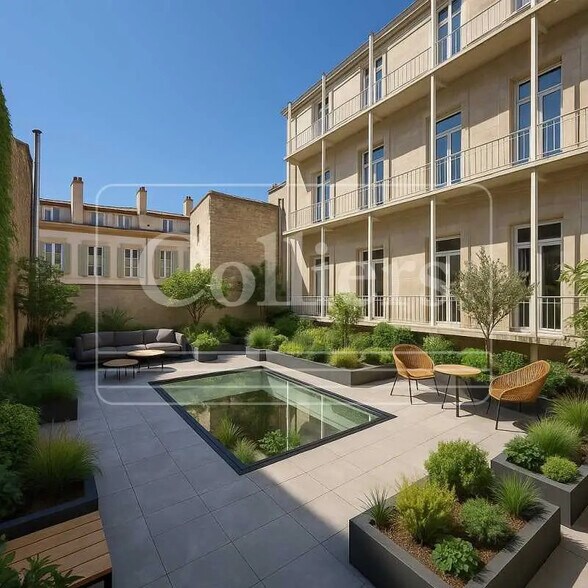 Flex in Marseille for lease - Building Photo - Image 3 of 16