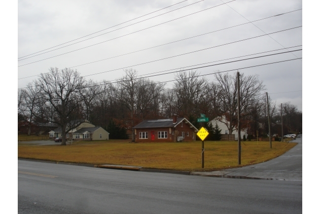 511 Roanoke St, Christiansburg, VA for sale Primary Photo- Image 1 of 5