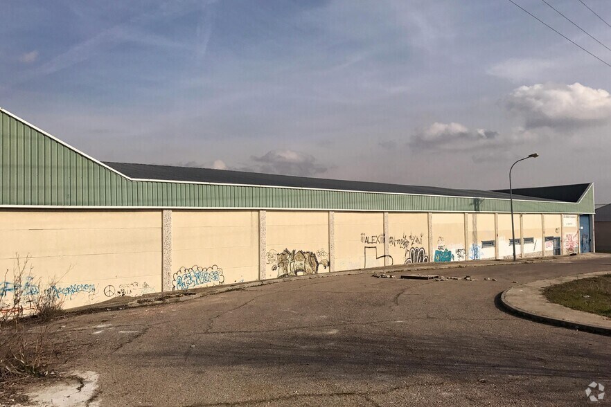 Industrial in Ugena, Toledo for sale - Building Photo - Image 2 of 9