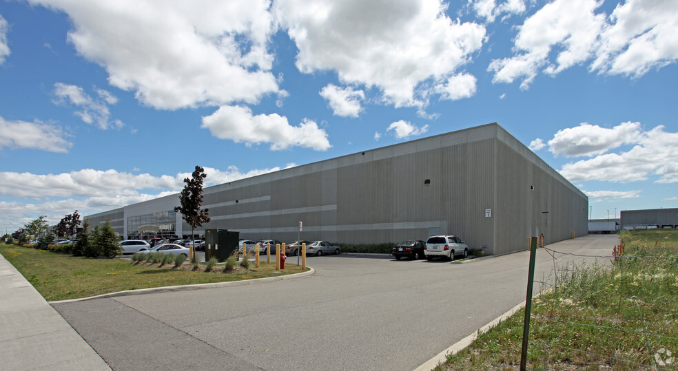 350 Pendant Dr, Mississauga, ON for lease - Building Photo - Image 2 of 2