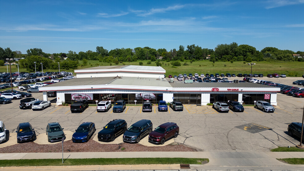 4444 Highway 52 N, Rochester, MN for sale - Building Photo - Image 1 of 24