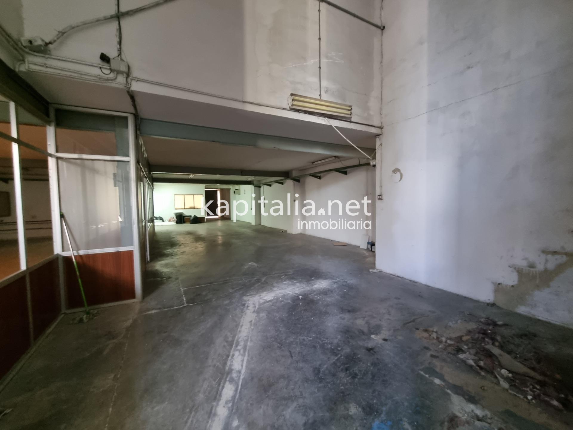 Industrial in Valencia del Mombuey, Badajoz for sale Building Photo- Image 1 of 8