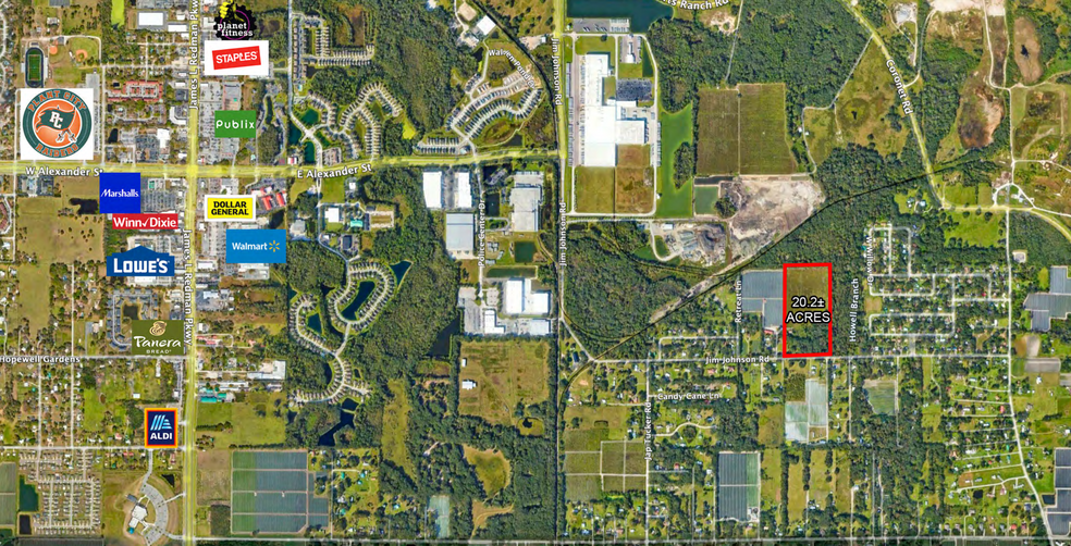 2718 Jim Johnson Rd, Plant City, FL for sale - Primary Photo - Image 1 of 4