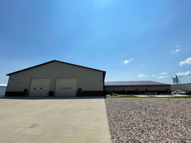 170 W Circle Dr, Saint Charles, MN for lease - Building Photo - Image 2 of 61