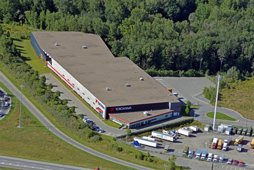 2650 Rue Étienne-Lenoir, Laval, QC for sale - Building Photo - Image 1 of 1