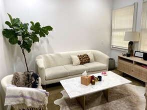 1460 7th St, Santa Monica, CA for lease Interior Photo- Image 1 of 9